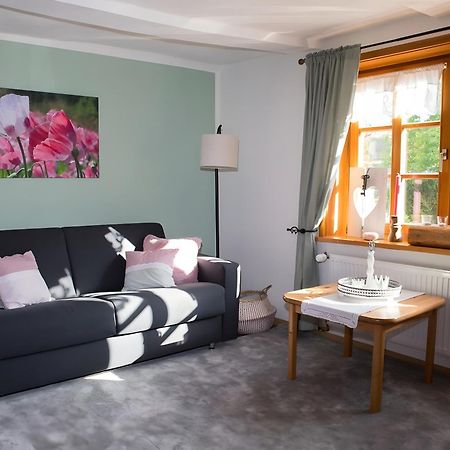 Fachwerktraum Im Hof Apartment Alheim Bagian luar foto