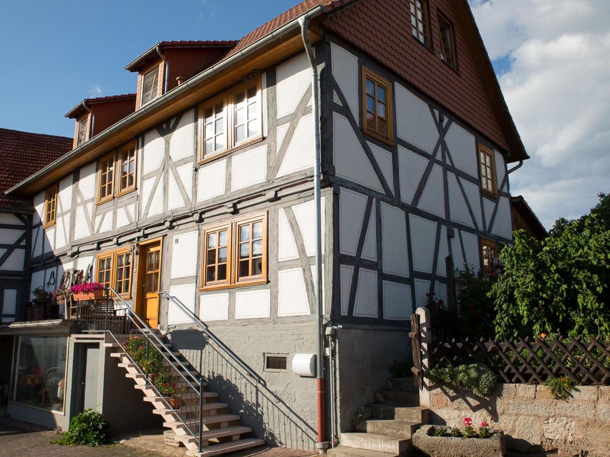 Fachwerktraum Im Hof Apartment Alheim Bagian luar foto