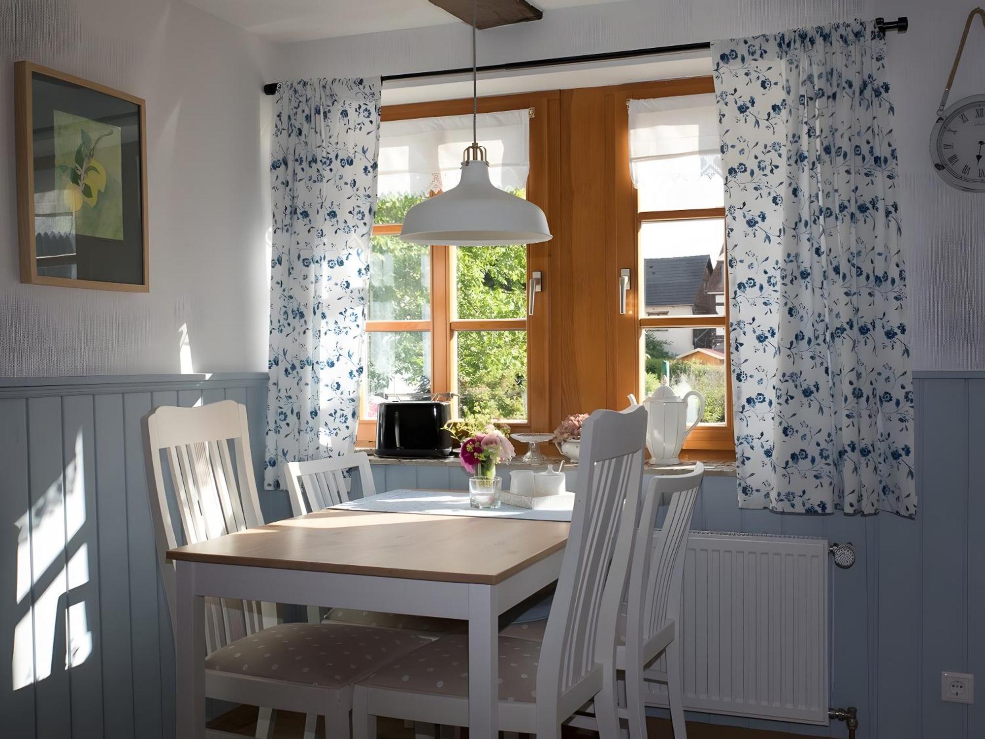 Fachwerktraum Im Hof Apartment Alheim Bagian luar foto